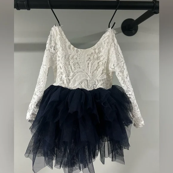 Elegant Lace and Tulle Infant Dress - Picture 1 of 2
